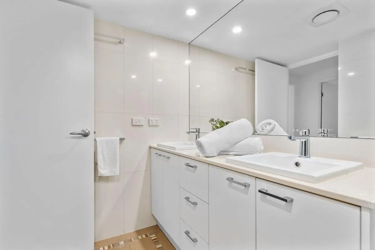 The Rocks Resort Unit Ga Gold Coast Apartment